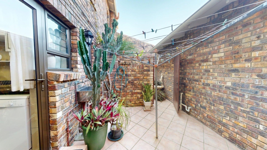 3 Bedroom Property for Sale in Humewood Eastern Cape